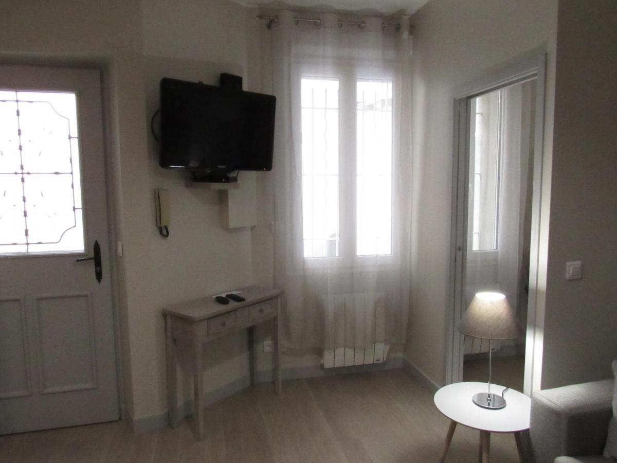 Appart Cosy 2 Pieces Apartment Paris Exterior photo